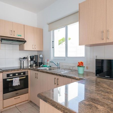 Narcissos Bay View Villa Протарас Екстериор снимка