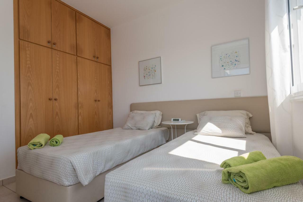 Narcissos Bay View Villa Протарас Екстериор снимка